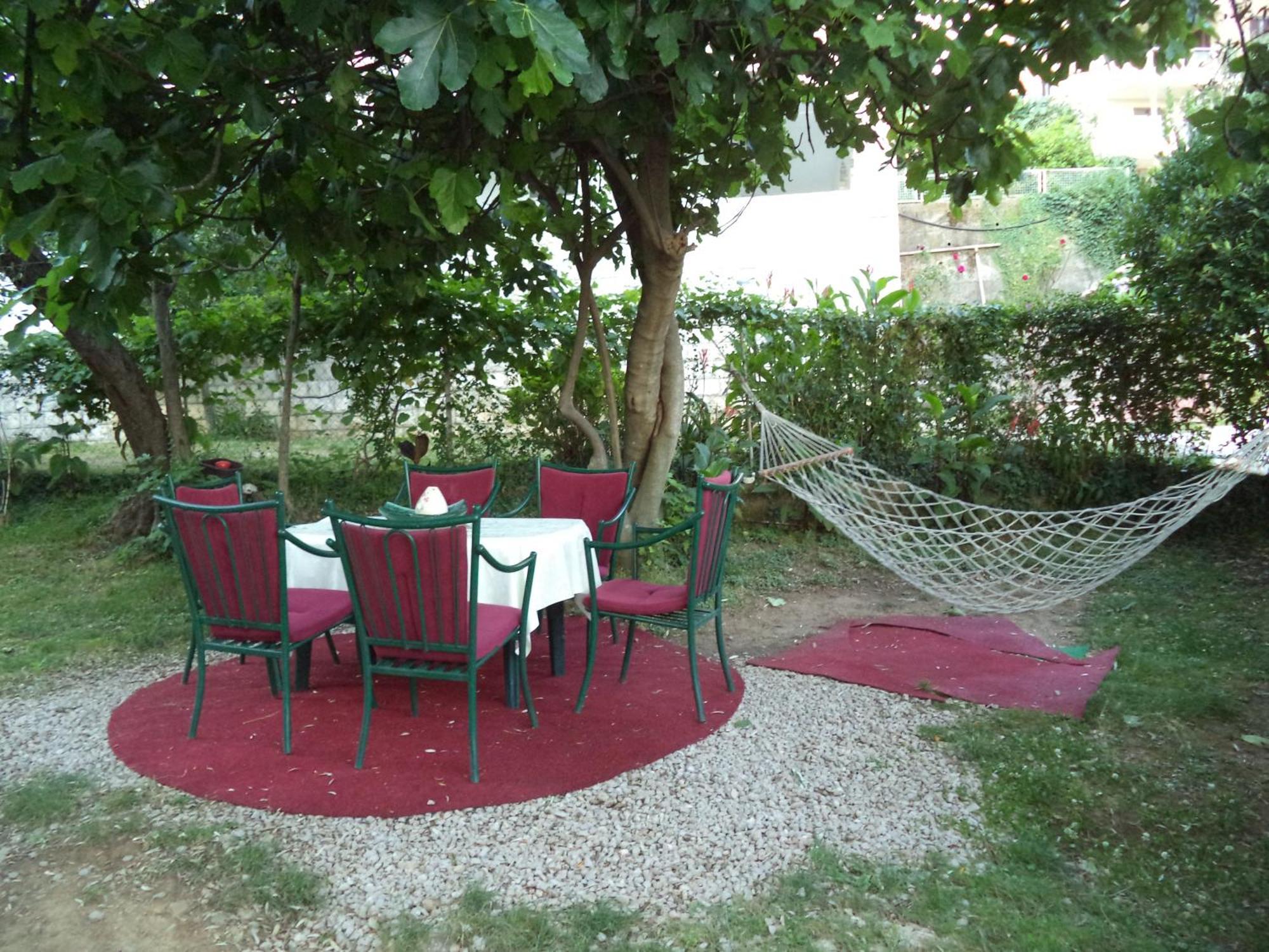 Apartments Nikcevic Будва Екстериор снимка