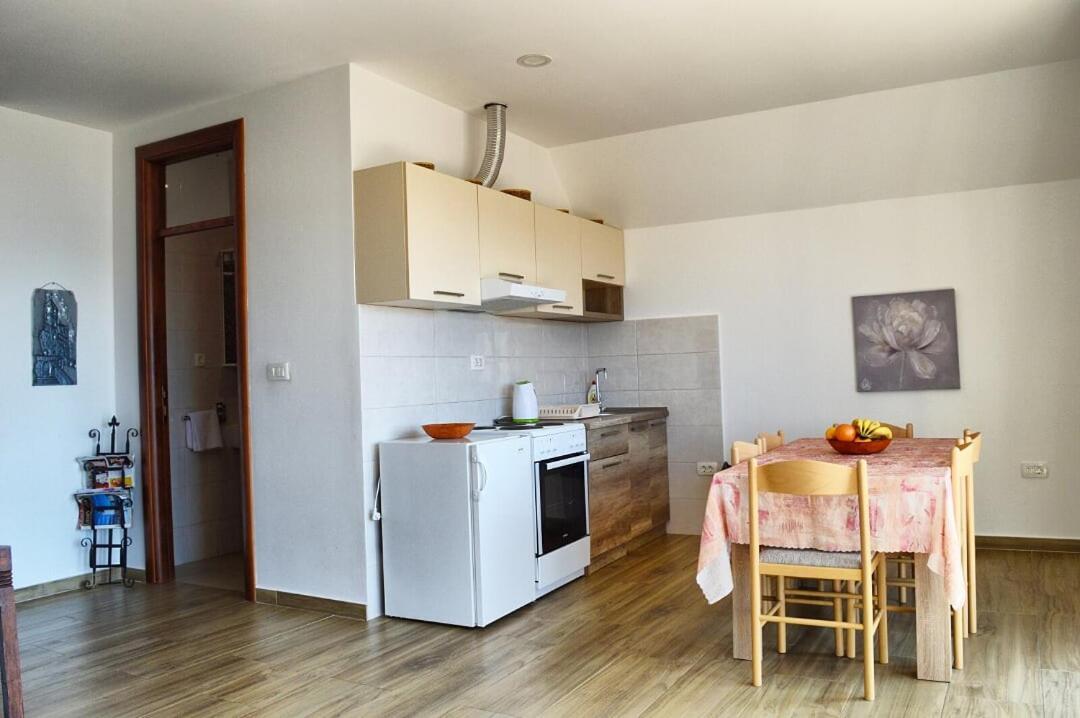 Apartments Nikcevic Будва Екстериор снимка