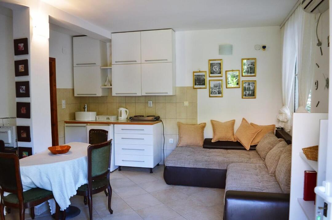 Apartments Nikcevic Будва Екстериор снимка